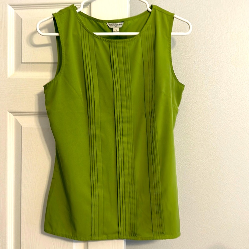 Banana republic size small ladies blouse